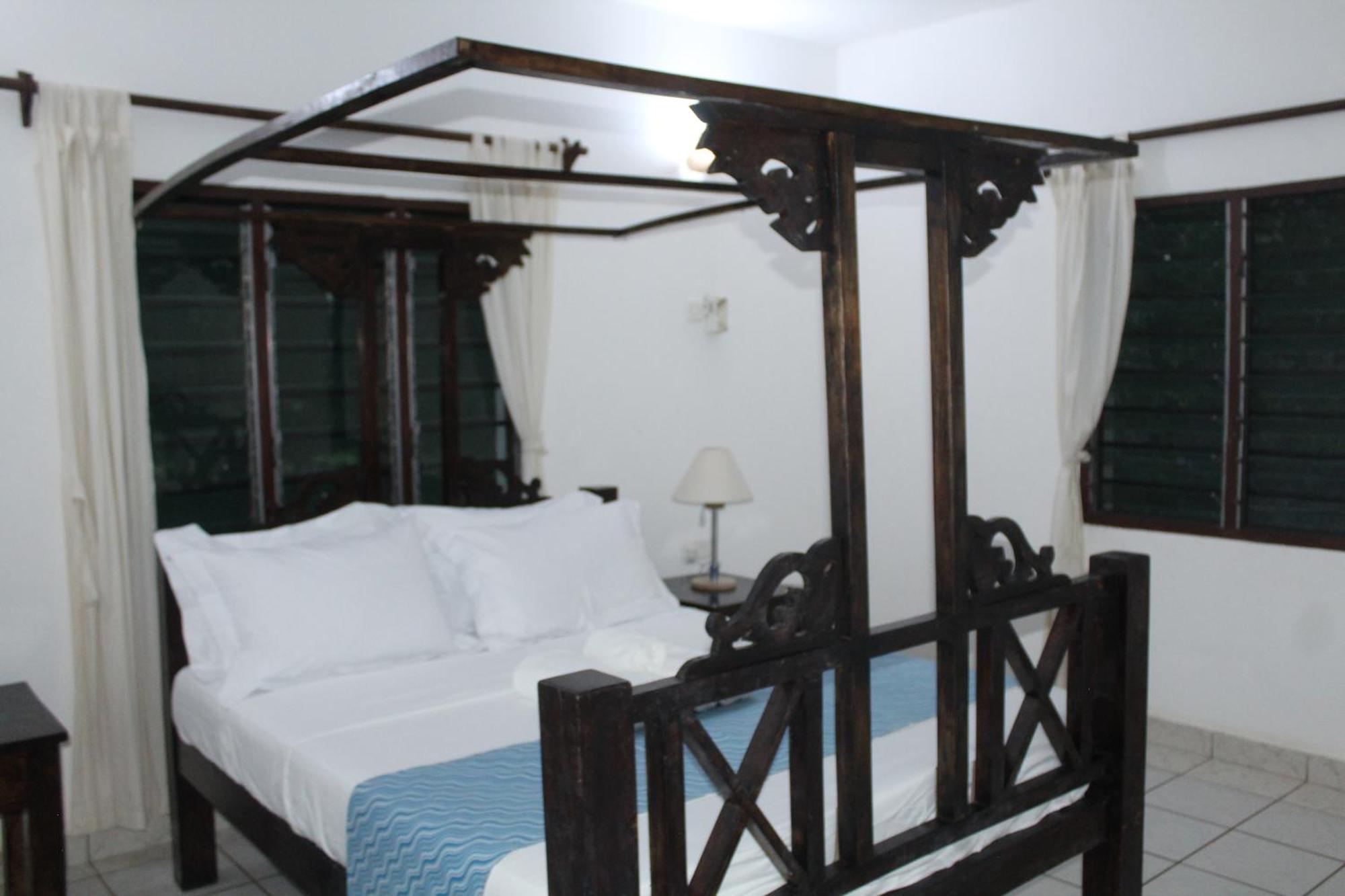 Blessing Holiday Homes - Diani Beach Extérieur photo